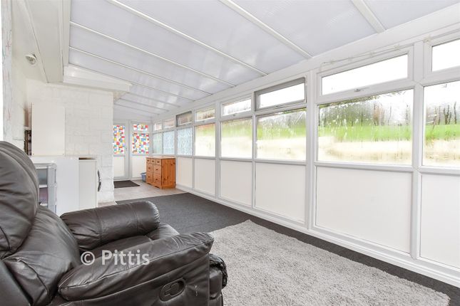 Colwell, Newport Road, Sandown photo 4