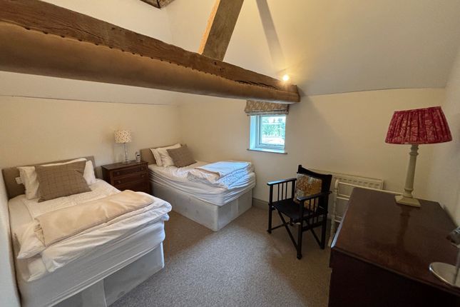 Cottage to rent in Preston Candover, Basingstoke