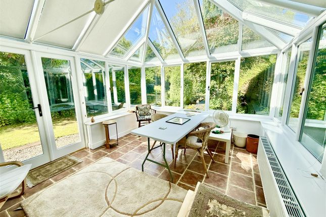 Woodend, 7  Damgate Lane, Norwich photo 3