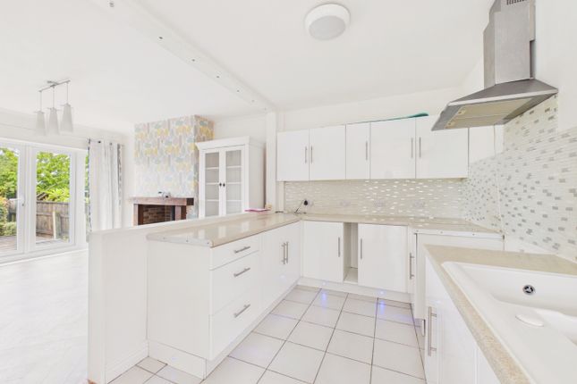 215 5th Avenue, Hull, East Riding Of Yorkshire photo 4