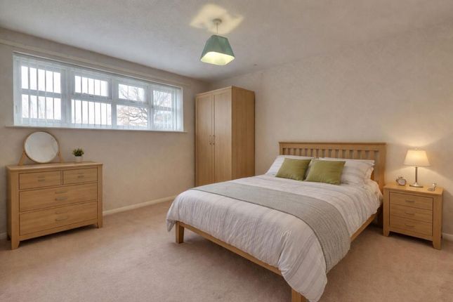 41, Rookwood View, Waterlooville photo 4