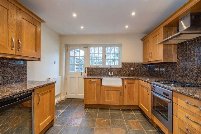 88, West Street, Marlow photo 4