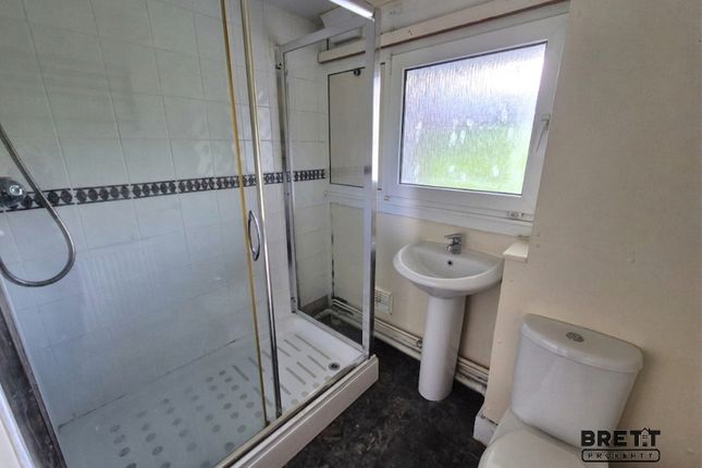 57, Goshawk Road, Haverfordwest photo 5