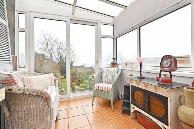 92, Top Station Road, Stoke-On-Trent photo 5