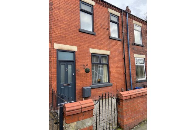 Thumbnail Terraced house to rent in Holden Road, Leigh