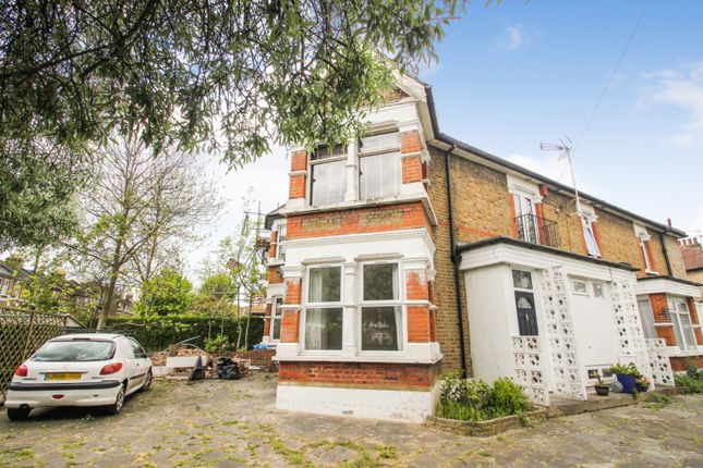 Thumbnail Flat to rent in Lytton Road, Leytonstone, London