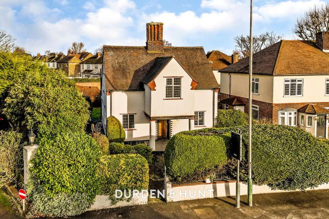 4-bed house on 128 Hornchurch Road, Hornchurch, £695,000