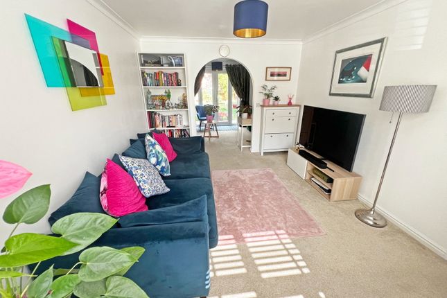 29, Harker Drive, Coalville photo 2