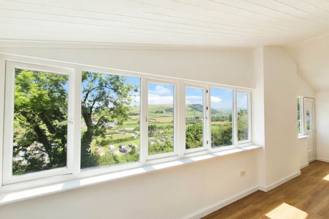4 Hillside, Alltglais, Aberystwyth photo 5