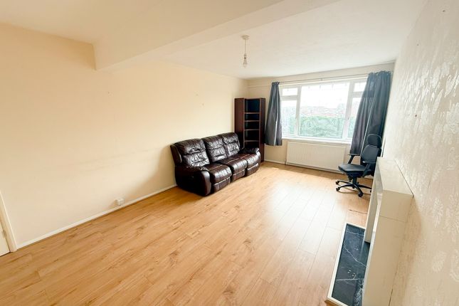 208a, Main Road, Hockley photo 3