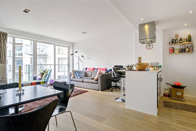 Apartment 46, Courtyard Apartments, 3, Avantgarde Place, London photo 4