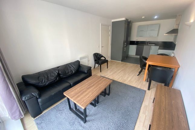 1 Bed Flat Ionian Building, Narrow Street, London photo 2