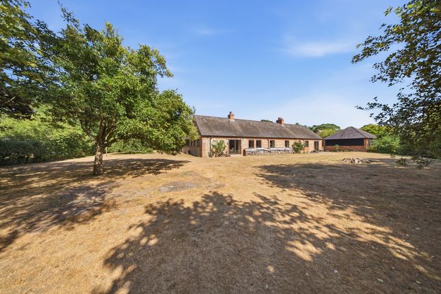 The Barn, The Green, Watlington photo 4