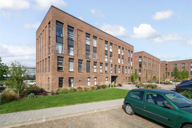 Thumbnail Flat for sale in Festival Court, Kinning Park, Glasgow