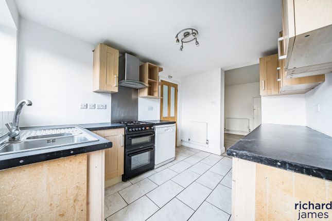 49, Dean Street, Swindon photo 2