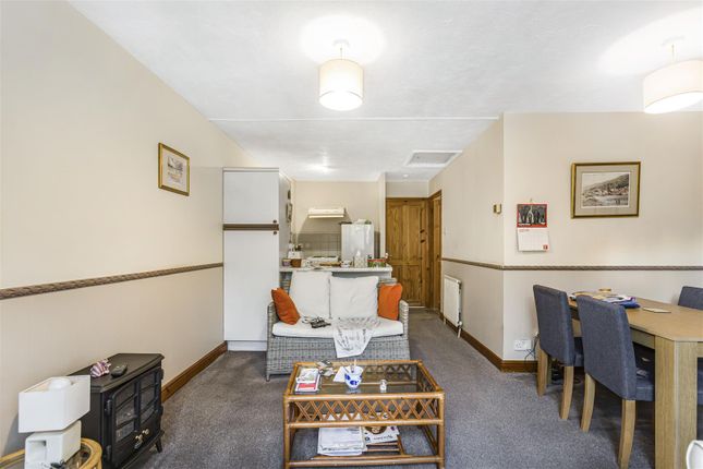 51, Halleys Ridge, Hertford photo 4