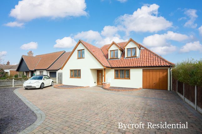 Detached house for sale in Hawthorn Crescent, Bradwell, Great Yarmouth