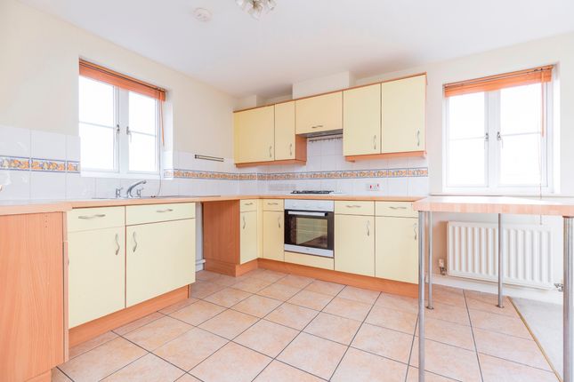 12 Field Close, Sturminster Newton photo 2