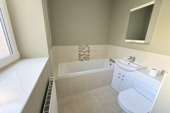 42 Herbert Street, Aberdare photo 5