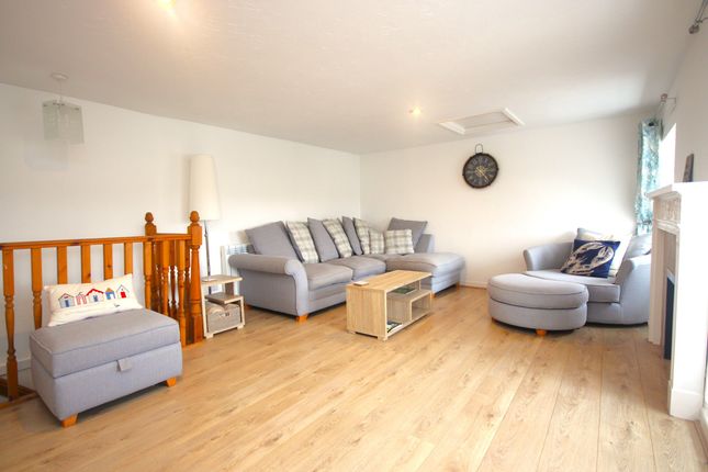 57a Cliff Street, St. Austell photo 2