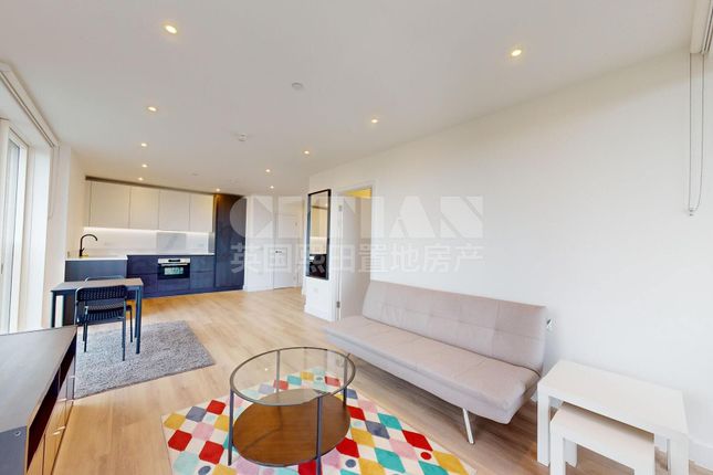 904, Silverleaf House, London photo 3