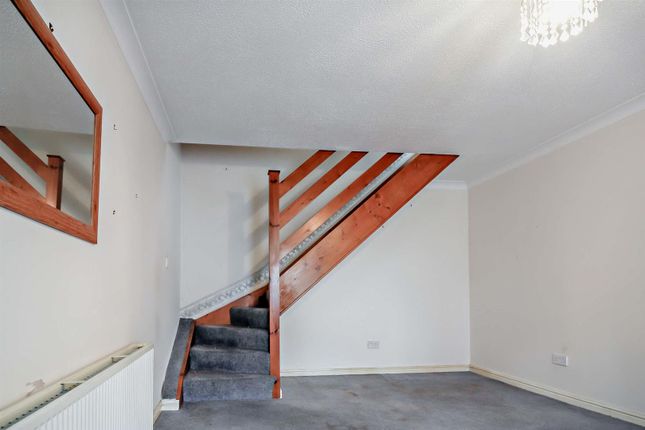 3, Nant Y Glyn Avenue, Colwyn Bay photo 4