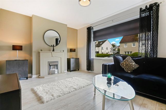 77, Blackstone Crescent, Glasgow photo 2