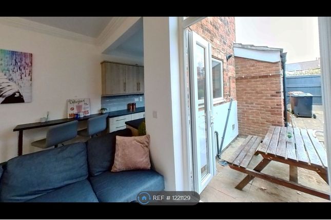 Terraced house to rent in Portland Street, Lincoln