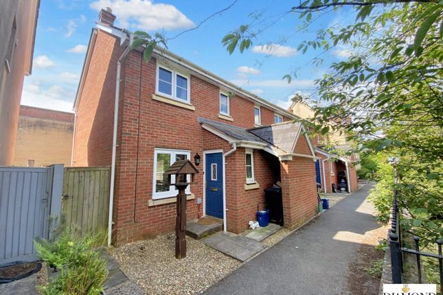 Thumbnail Semi-detached house for sale in Oakfields, Tiverton