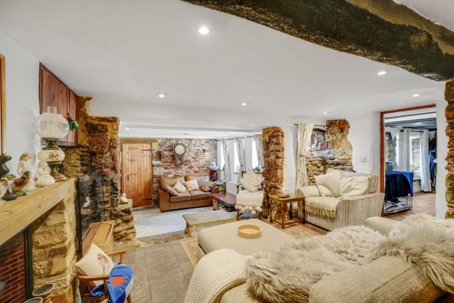 Brook Cottage, 42, Church Street, Daventry photo 4
