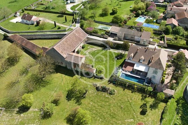 Thumbnail Property for sale in Charroux, 03140, France, Auvergne, Charroux, 03140, France