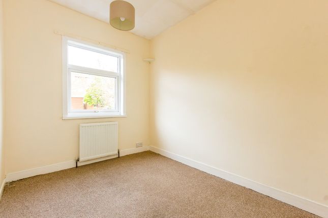 End terrace house for sale in High Street South, Rushden
