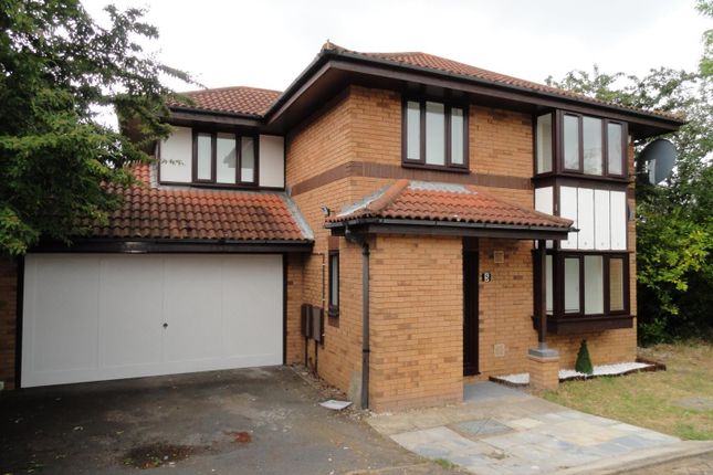Thumbnail Detached house for sale in Stratfield Court, Great Holm, Milton Keynes