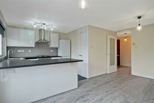 93 Dartmouth Park Hill, Archway photo 2