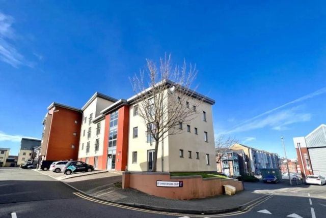 Thumbnail Flat to rent in St Christophers Court, Marina, Swansea.