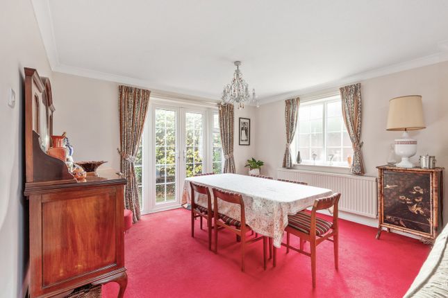 24, Temple Mead Close, Stanmore photo 4
