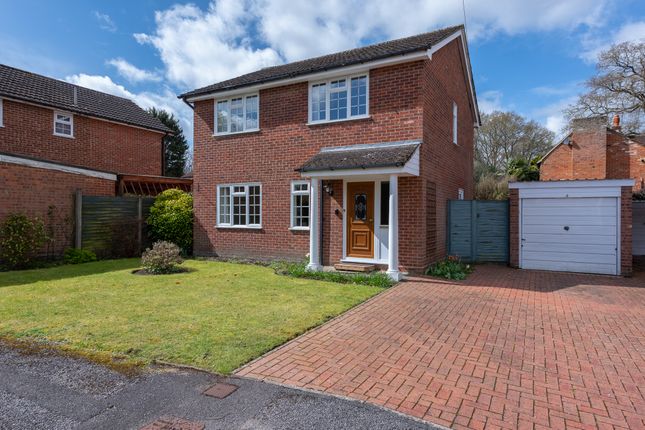 Thumbnail Detached house for sale in Jays Nest Close, Blackwater, Camberley