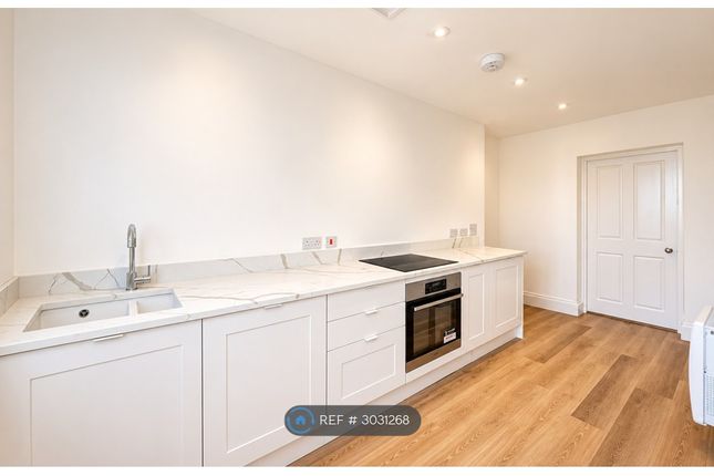 38, Boroughgate, Otley, LS21 photo 2
