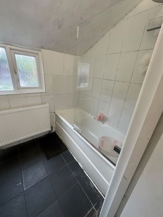 Kingswood Avenue, Thornton Heath photo 5