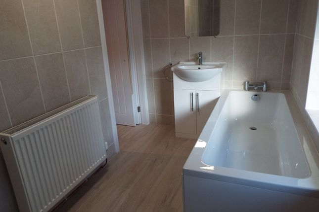 Flat 1, Abergele photo 3