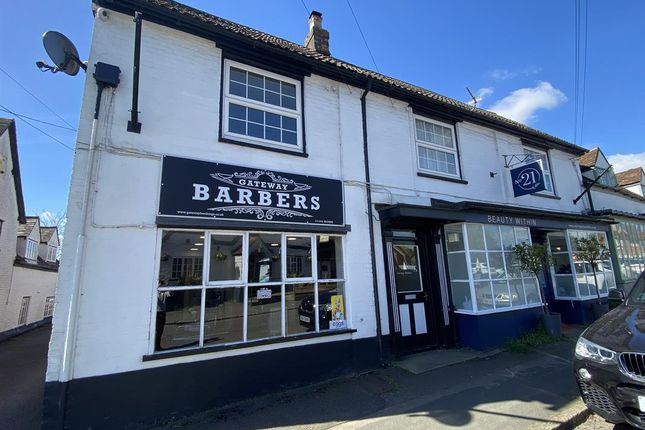 Retail premises to let in High Street, Lane End, High Wycombe, Bucks