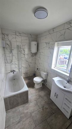 698Cb675-432F-4A3c-9180-c401013E09F5.Jpg