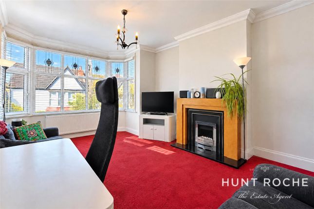 32A,, Torquay Drive, Essex photo 2