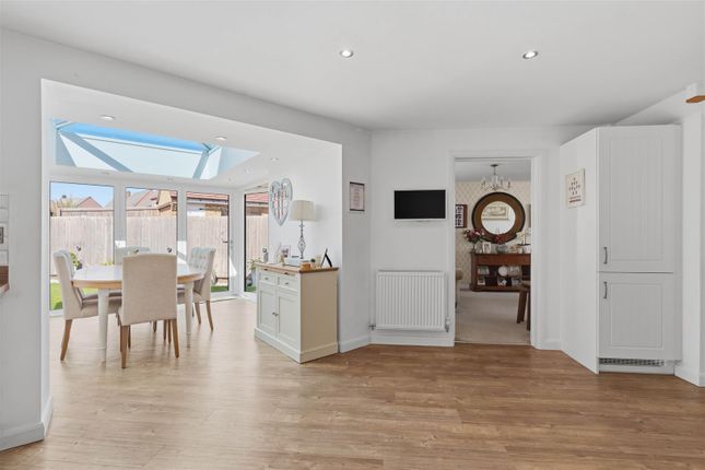 28, William Spencer Avenue, Leicester photo 5