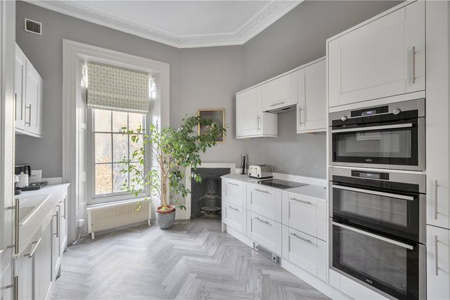 Upper Floor Maisonette, 11, Pierrepont Street, Somerset photo 3
