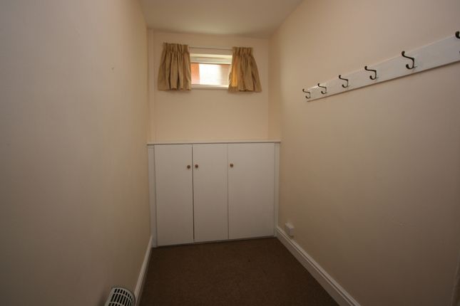 Flat to rent in Junction Road, Reading, Reading