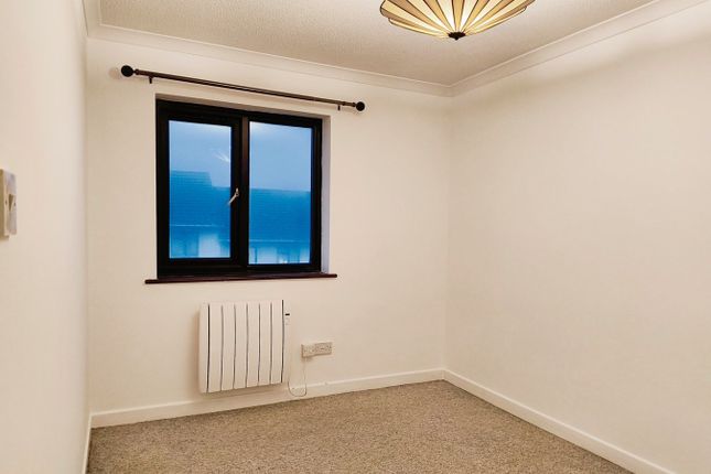4F Elder House, Knoll Park, Somerset photo 4