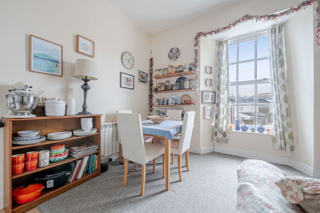 Trelew House, 10,Flat 4, Cape Cornwall Street, Penzance photo 3