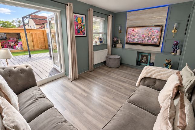 18, Sommerville Way, Bristol photo 3