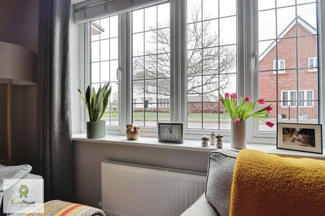 41, HARRIER WAY, CANNOCK photo 2